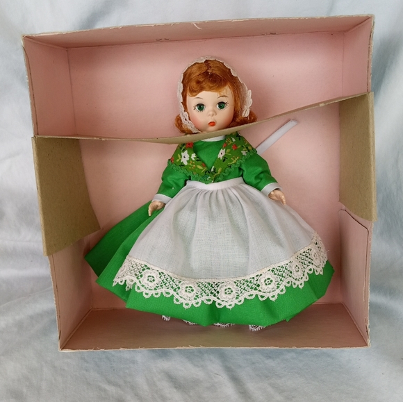 Madame Alexander Toys Vintage Irish Madame Alexander International Doll With Box Ireland 578